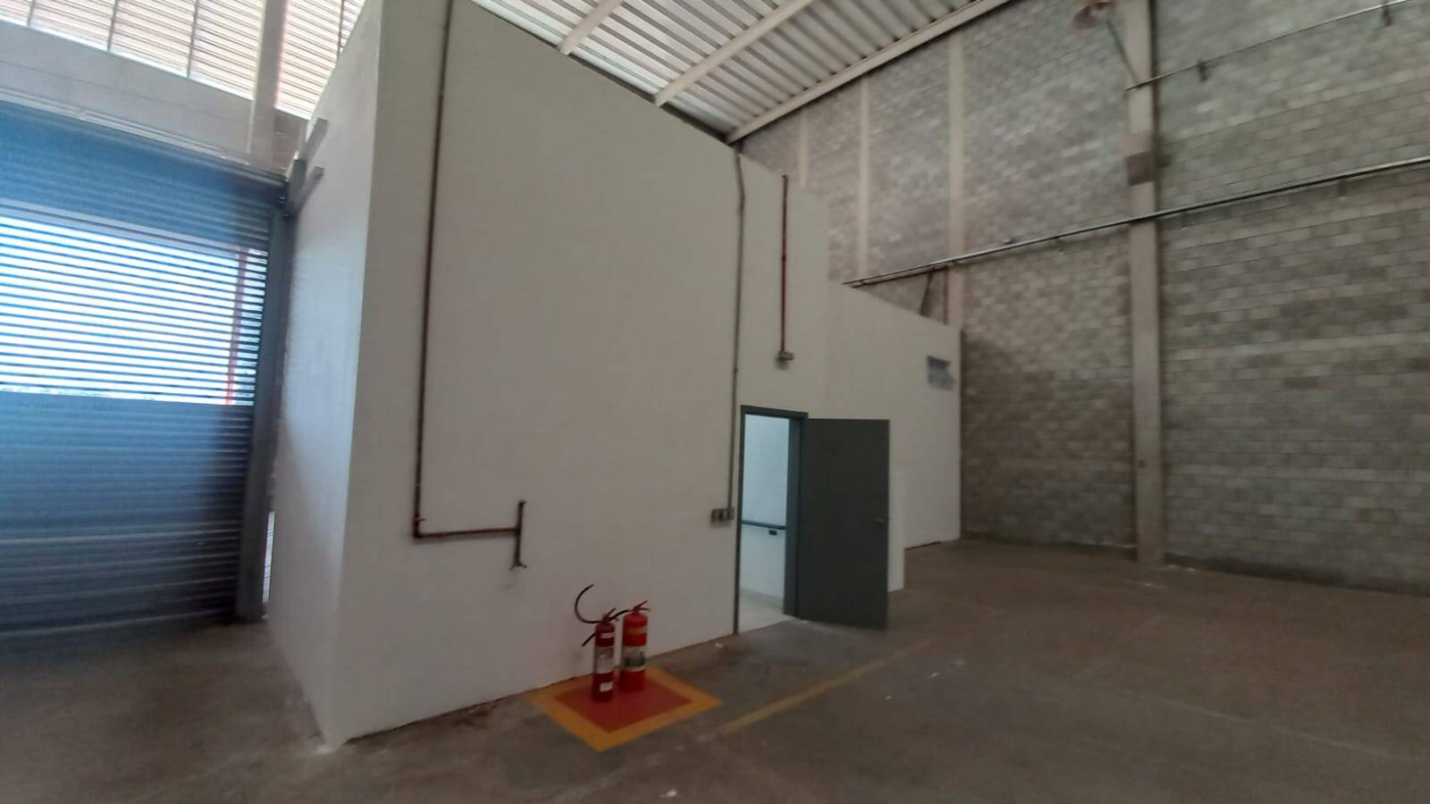 Depósito-Galpão, 1561 m² - Foto 8