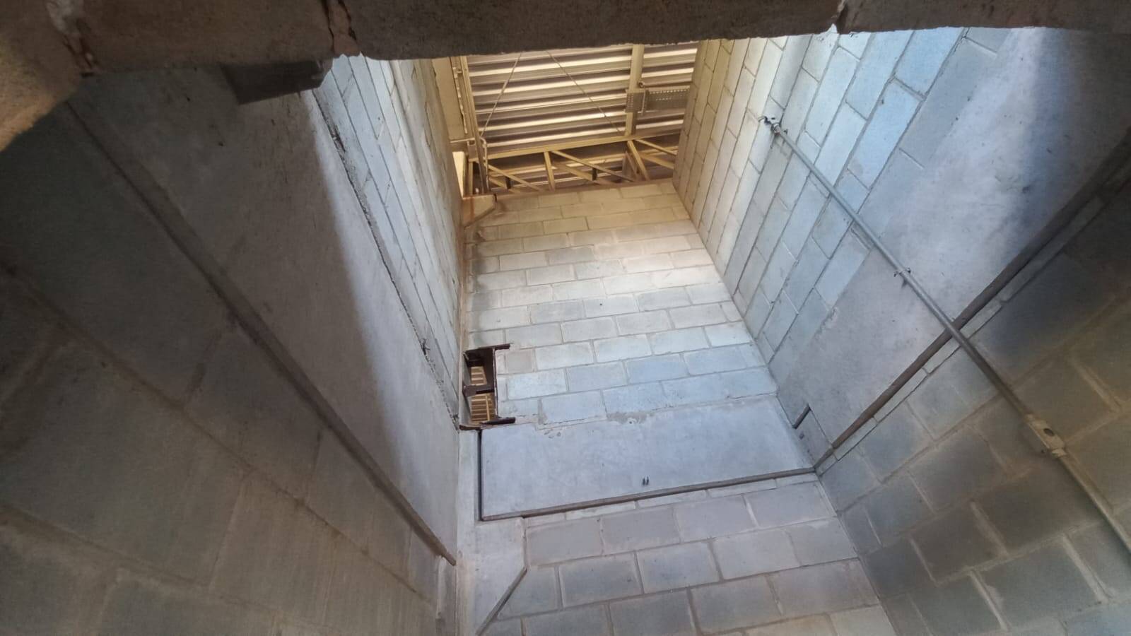 Depósito-Galpão, 2300 m² - Foto 15
