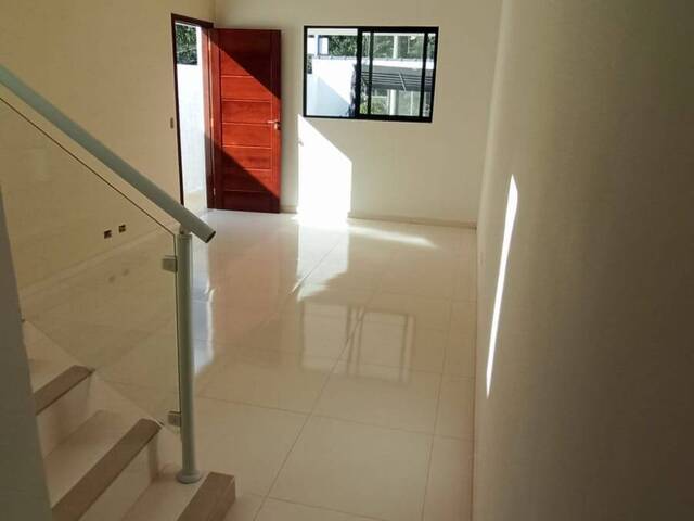 Casa para Venda em Cotia - 4