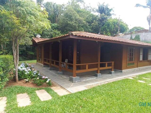 Casa Assobradada à Venda em Nakamura Park, Cotia, SP - Paulo