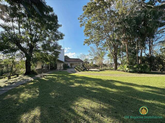 #M1070 - Casa para Venda em Carapicuíba - SP - 3