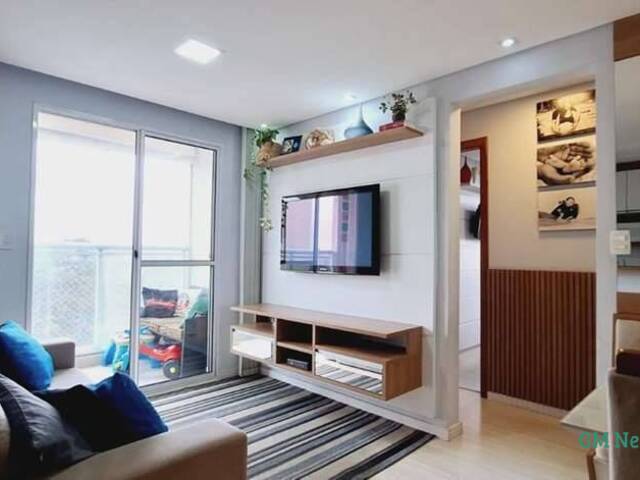#M1318 - Apartamento para Venda em Carapicuíba - SP
