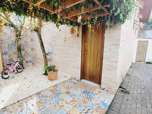 #2673 - Casa em condomínio para Venda em Carapicuíba - SP