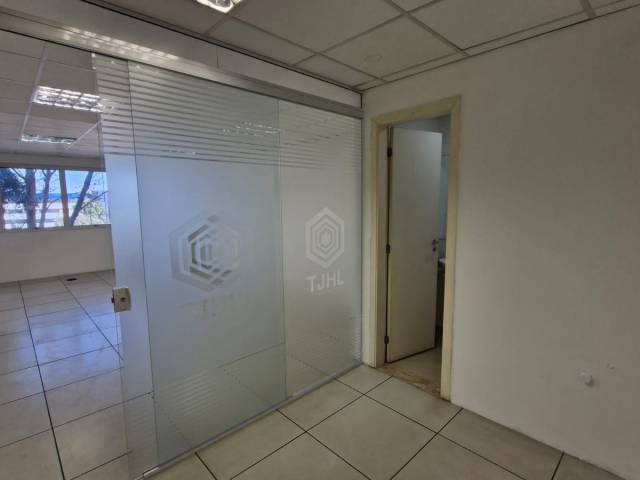 #G2704 - Sala para Venda em Cotia - SP