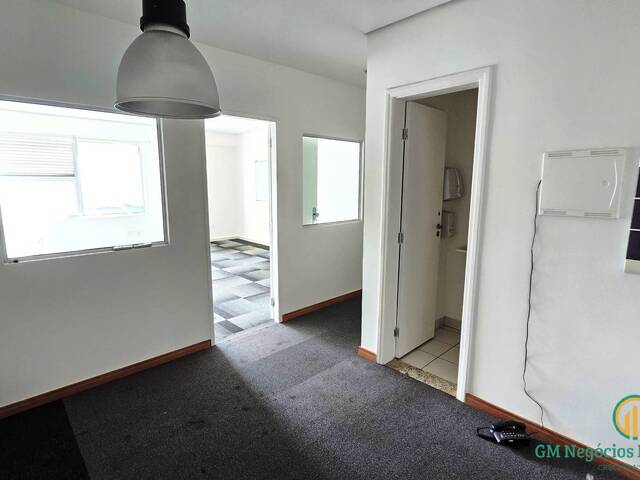 #2717 - Sala para Locação em Cotia - SP