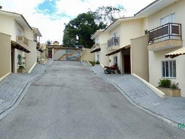 #W2843 - Casa em condomínio para Venda em São Roque - SP