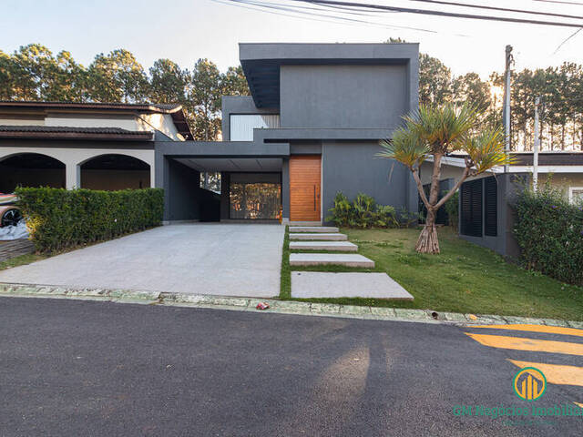 #T1332 - Casa para Venda em Santana de Parnaíba - SP