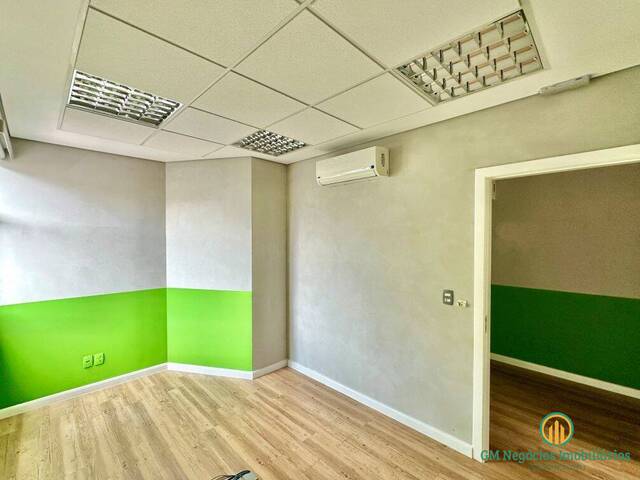 #M1343 - Sala para Venda em Cotia - SP