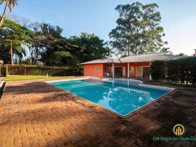 #V2894 - Casa em condomínio para Venda em Cotia - SP