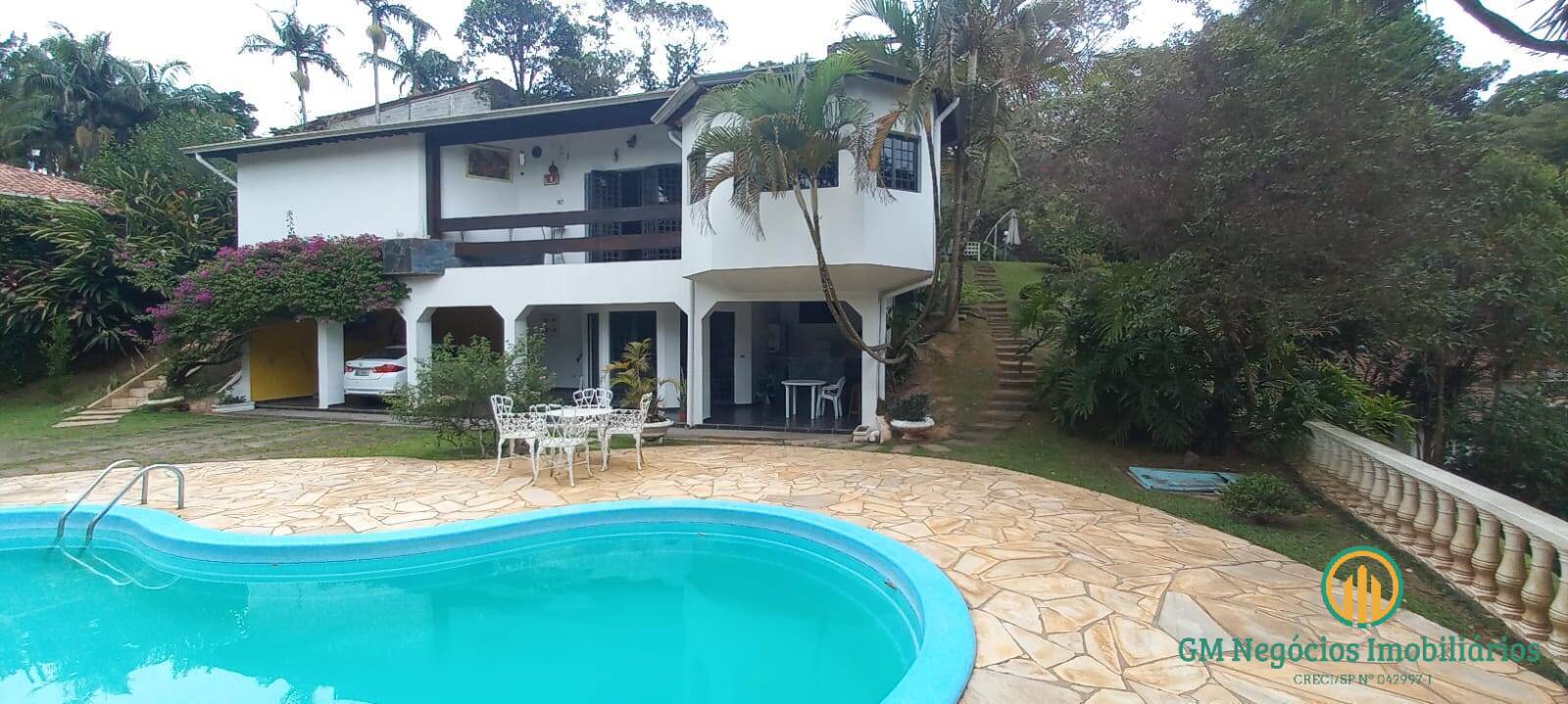 Casa de Condomínio à venda com 4 quartos, 399m² - Foto 2