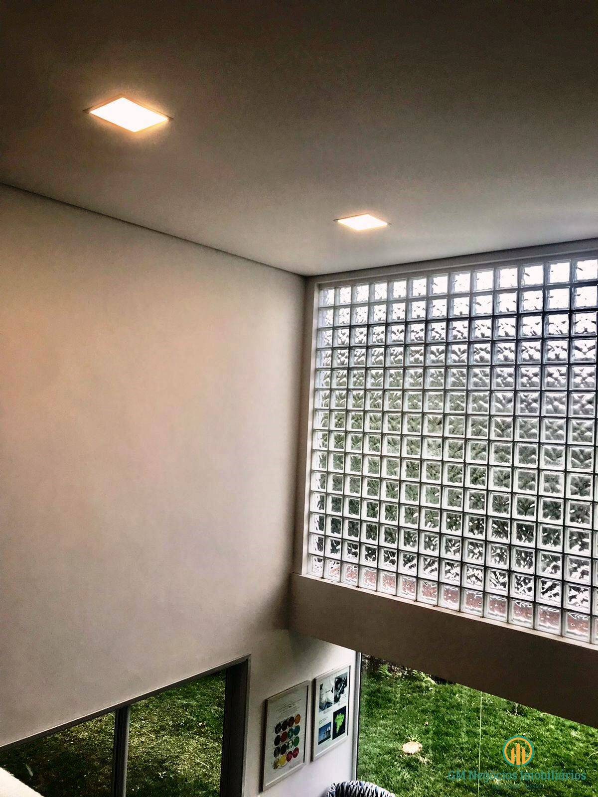 Casa de Condomínio à venda e aluguel com 2 quartos, 300m² - Foto 10