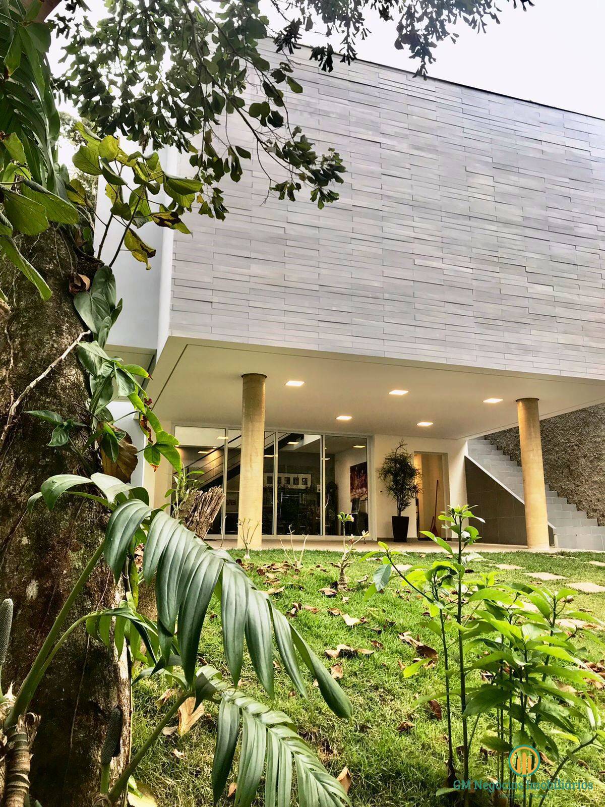 Casa de Condomínio à venda e aluguel com 2 quartos, 300m² - Foto 1