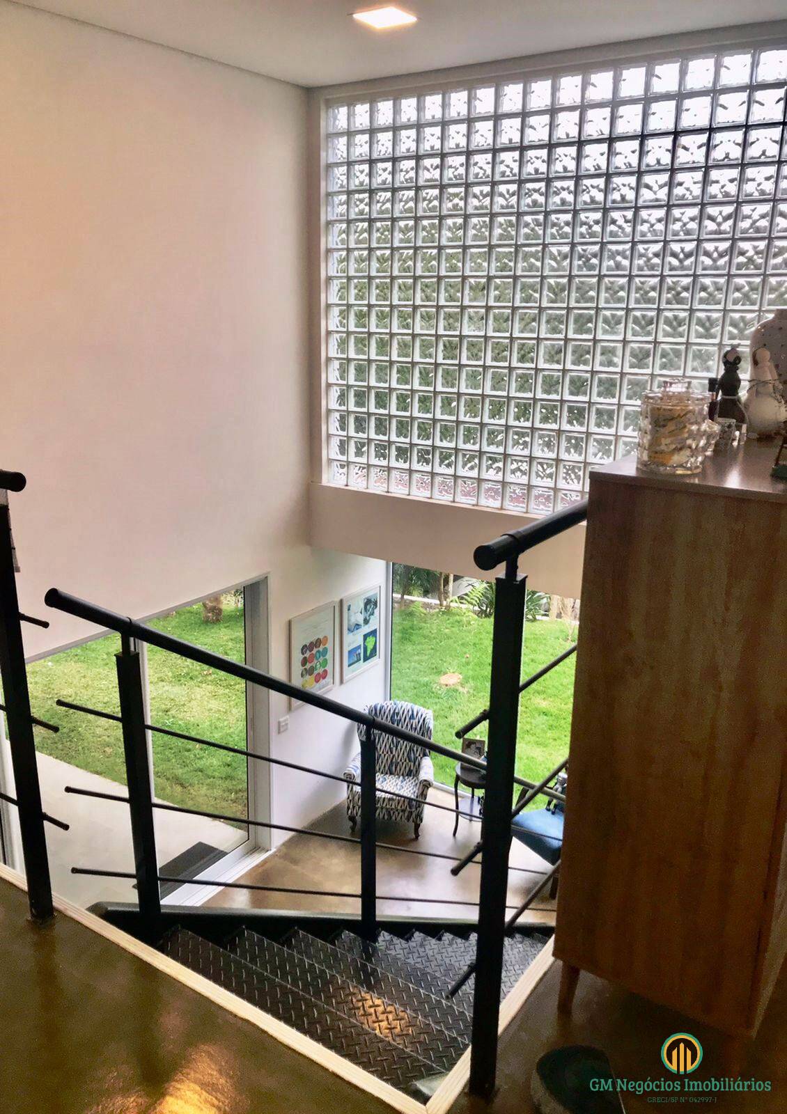 Casa de Condomínio à venda e aluguel com 2 quartos, 300m² - Foto 9