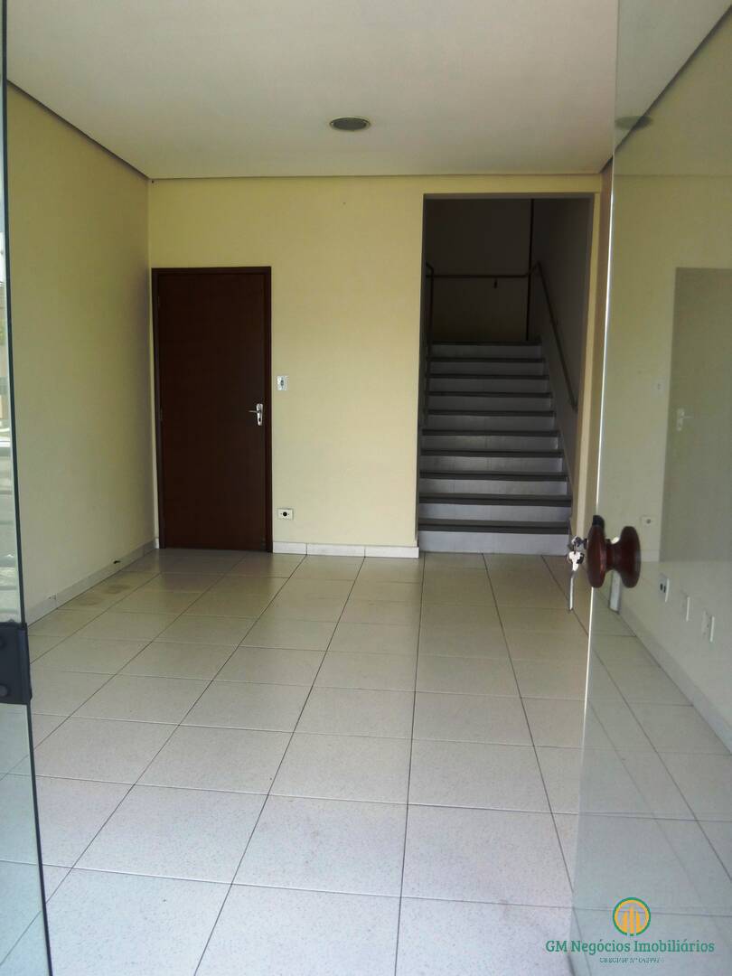 Depósito-Galpão-Armazém para alugar, 725m² - Foto 3