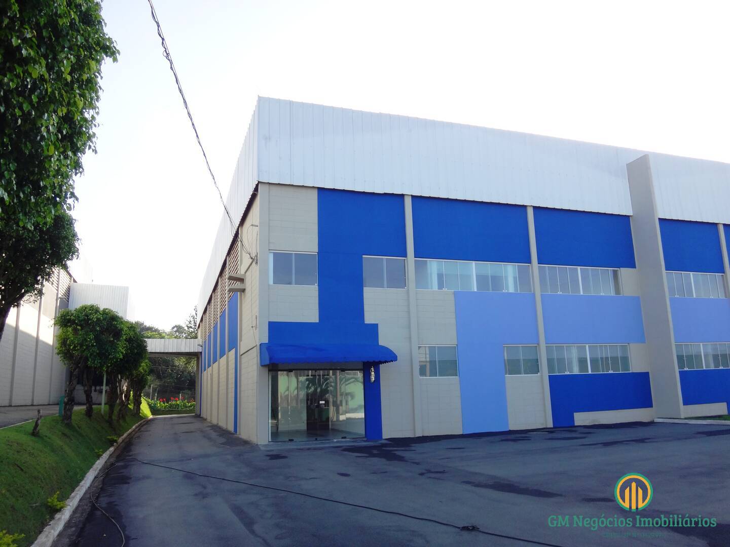 Depósito-Galpão-Armazém para alugar, 675m² - Foto 2