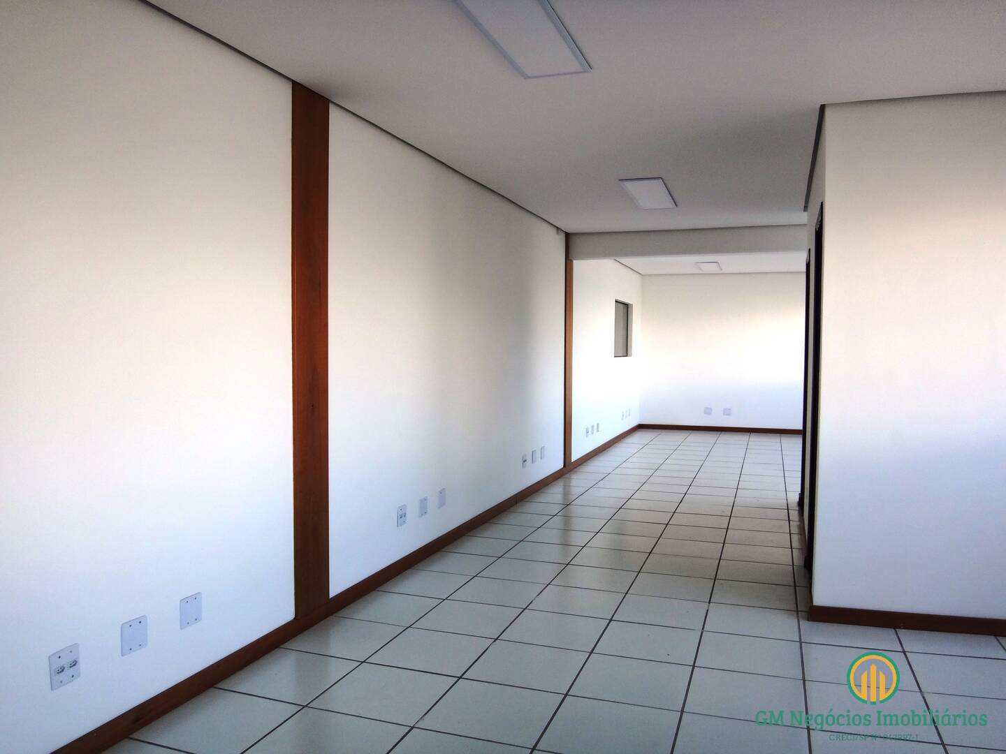Depósito-Galpão-Armazém para alugar, 675m² - Foto 8