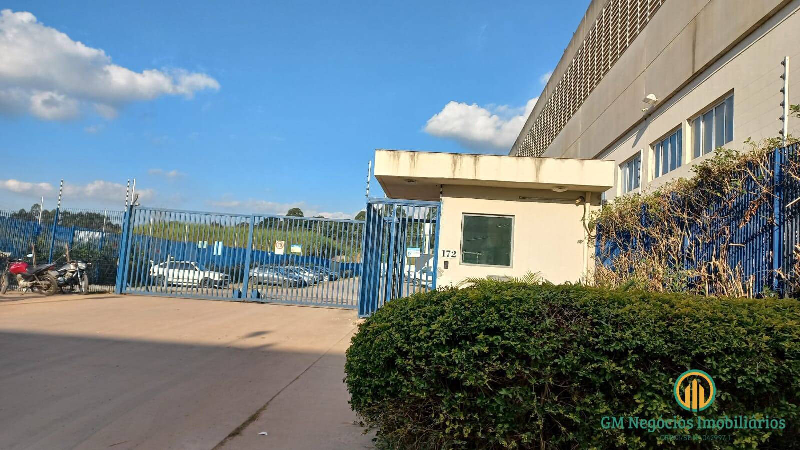 Depósito-Galpão-Armazém para alugar, 1561m² - Foto 1