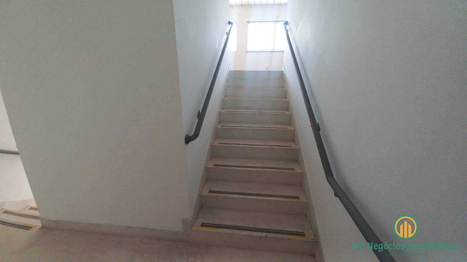 Depósito-Galpão-Armazém para alugar, 1561m² - Foto 10