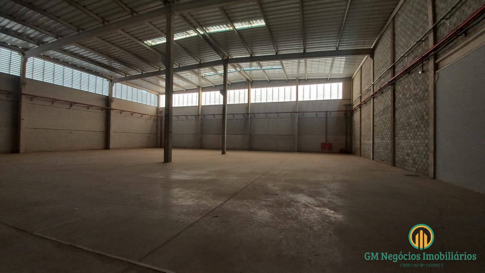 Depósito-Galpão-Armazém para alugar, 1561m² - Foto 4