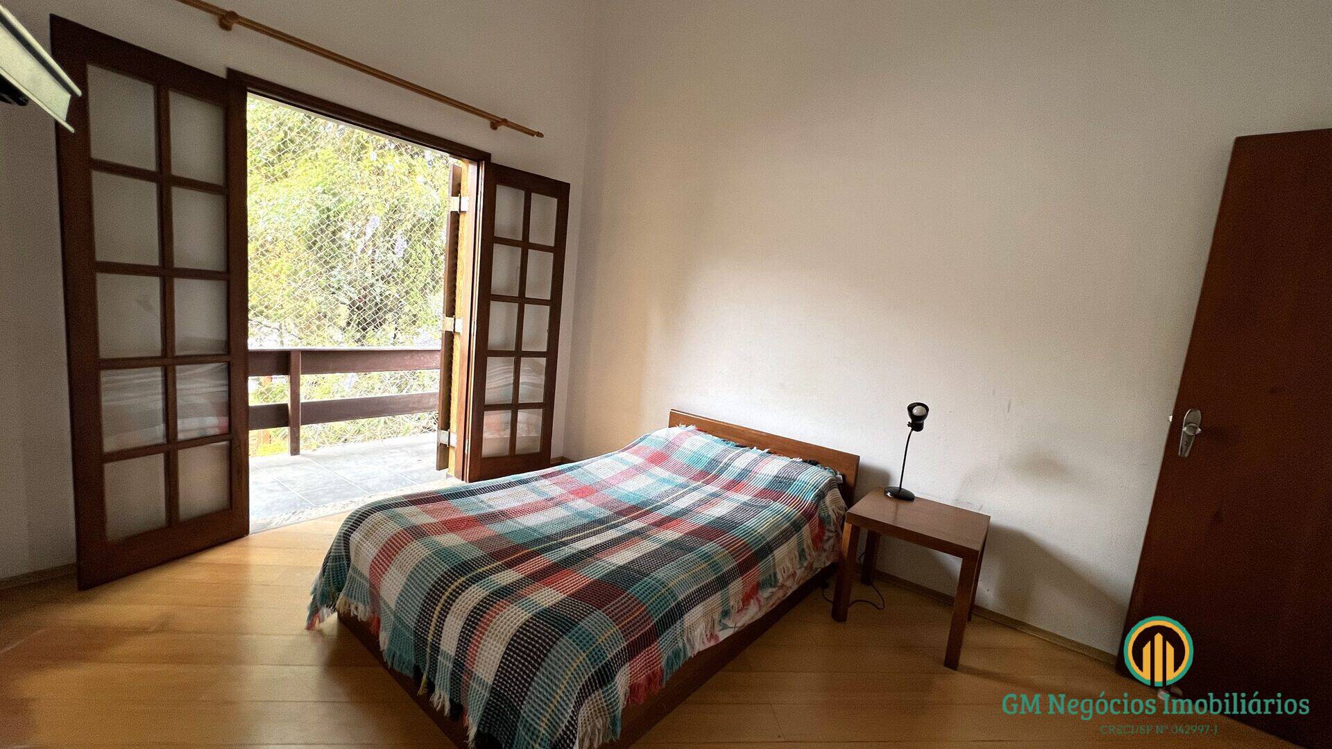 Casa de Condomínio para alugar com 3 quartos, 324m² - Foto 14