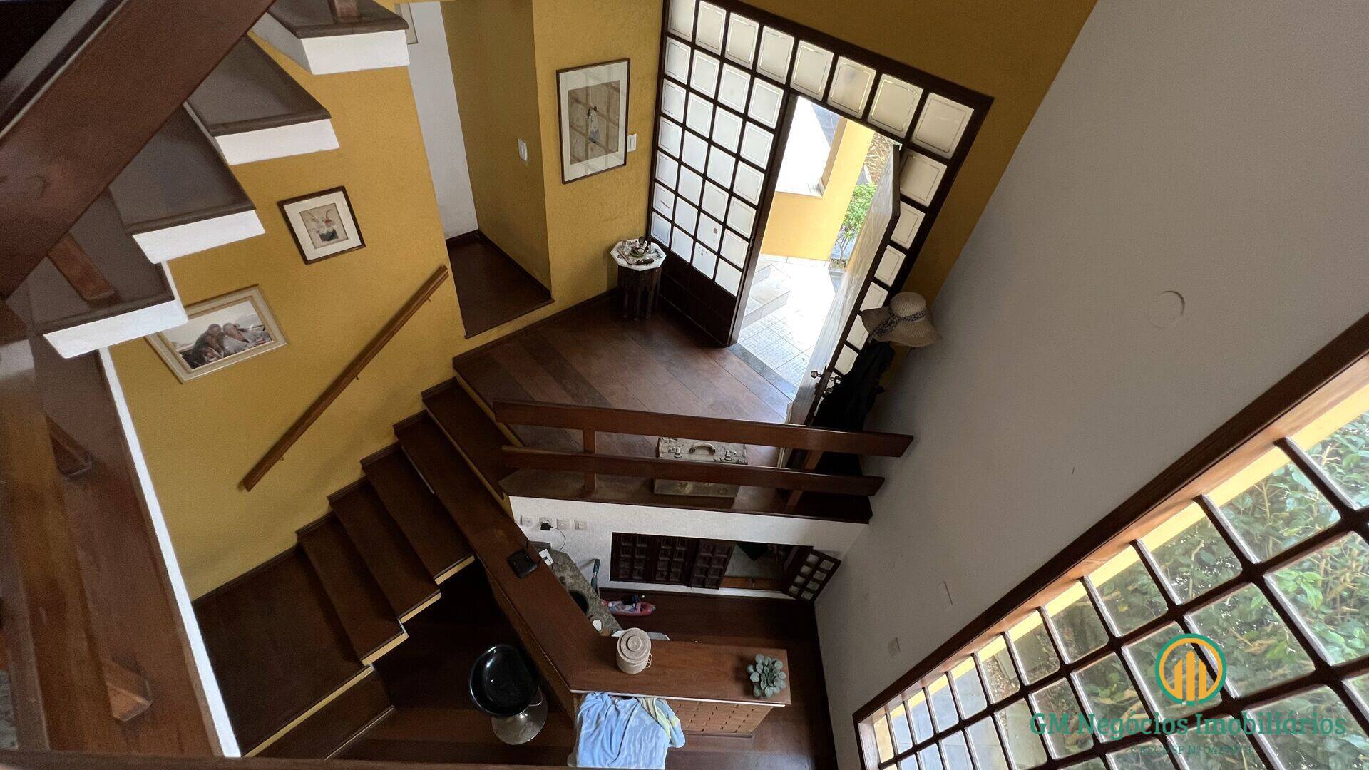 Casa de Condomínio para alugar com 3 quartos, 324m² - Foto 17