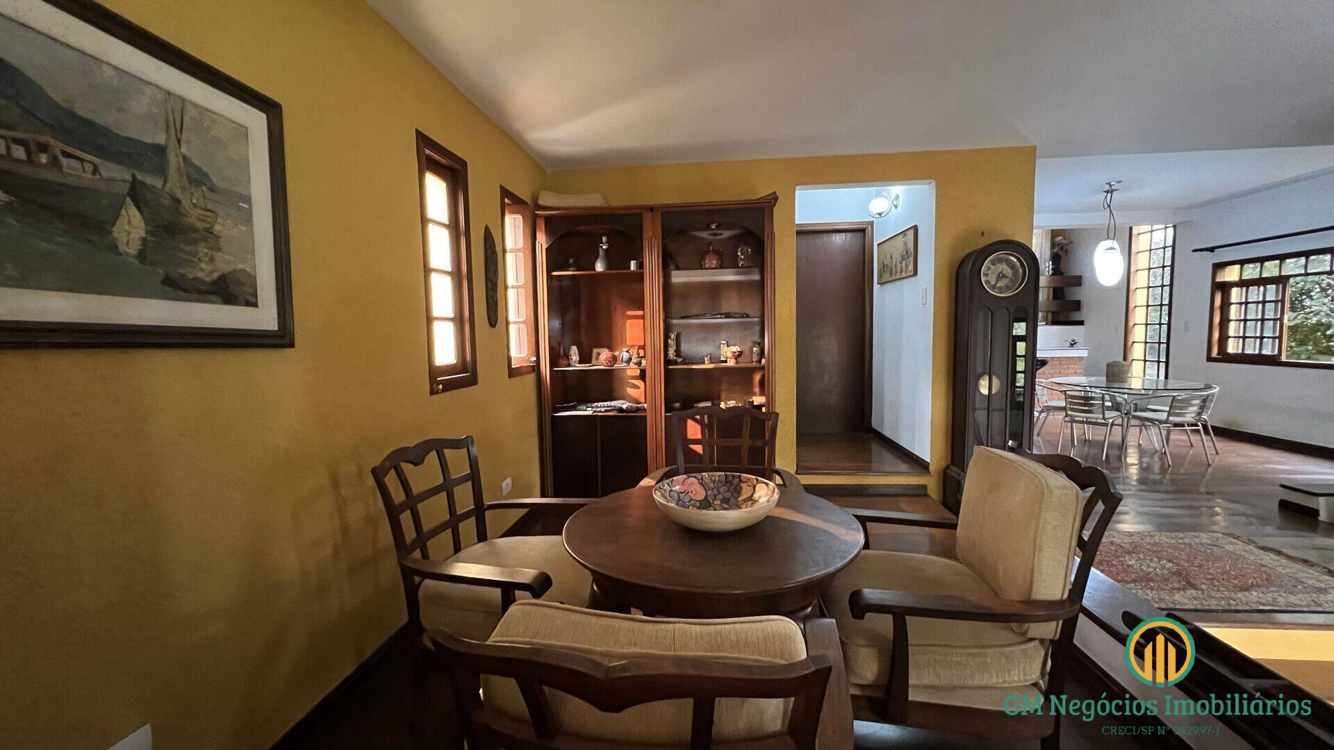 Casa de Condomínio para alugar com 3 quartos, 324m² - Foto 19
