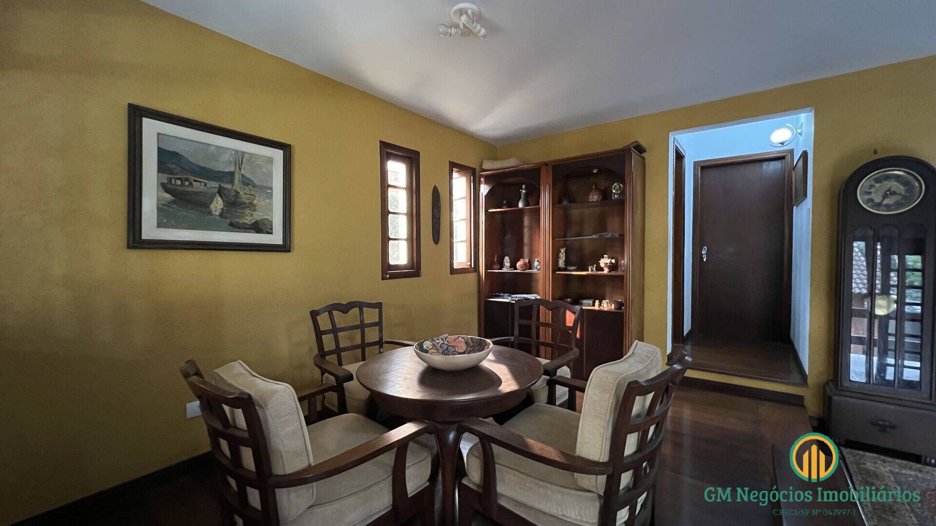 Casa de Condomínio para alugar com 3 quartos, 324m² - Foto 22