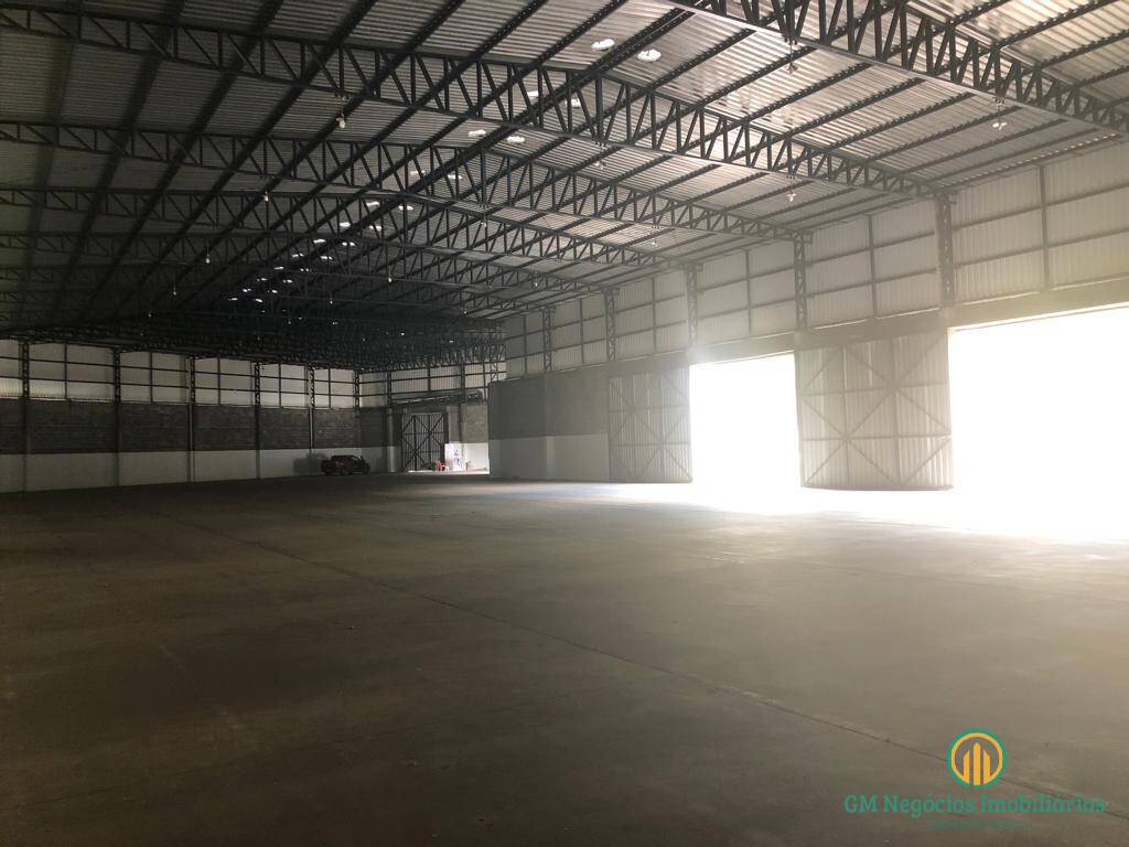 Depósito-Galpão, 2400 m² - Foto 1