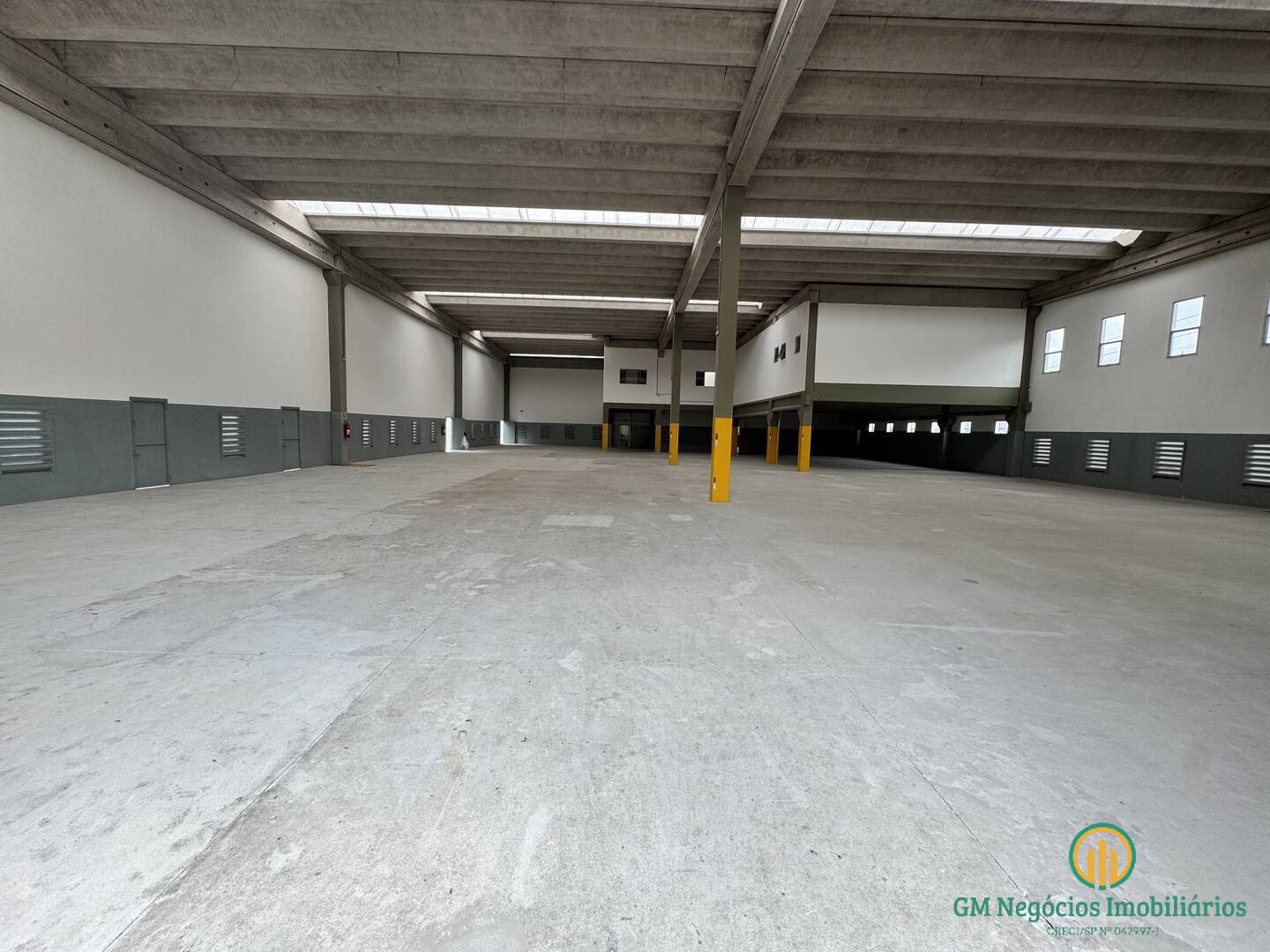 Depósito-Galpão, 1746 m² - Foto 1