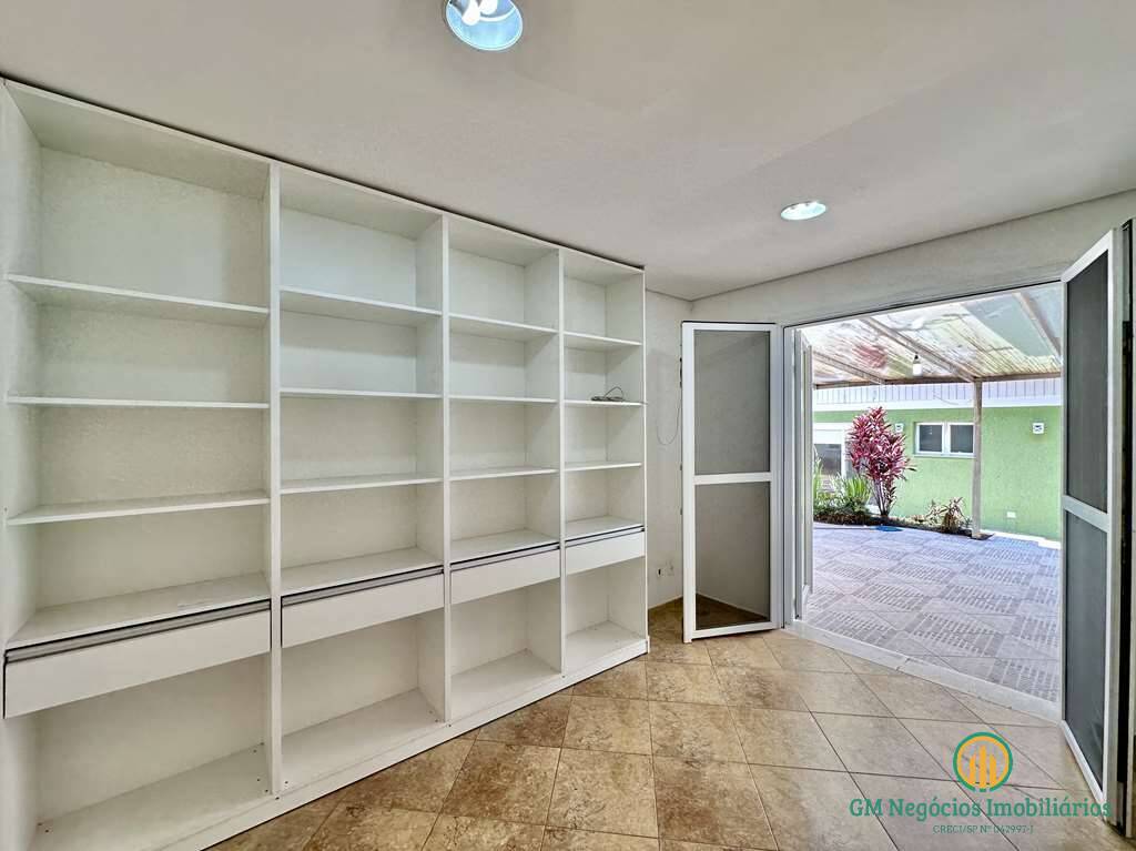 Casa, 8 quartos, 444 m² - Foto 47
