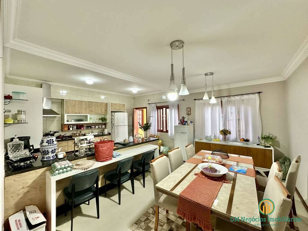 Casa, 3 quartos, 280 m² - Foto 14