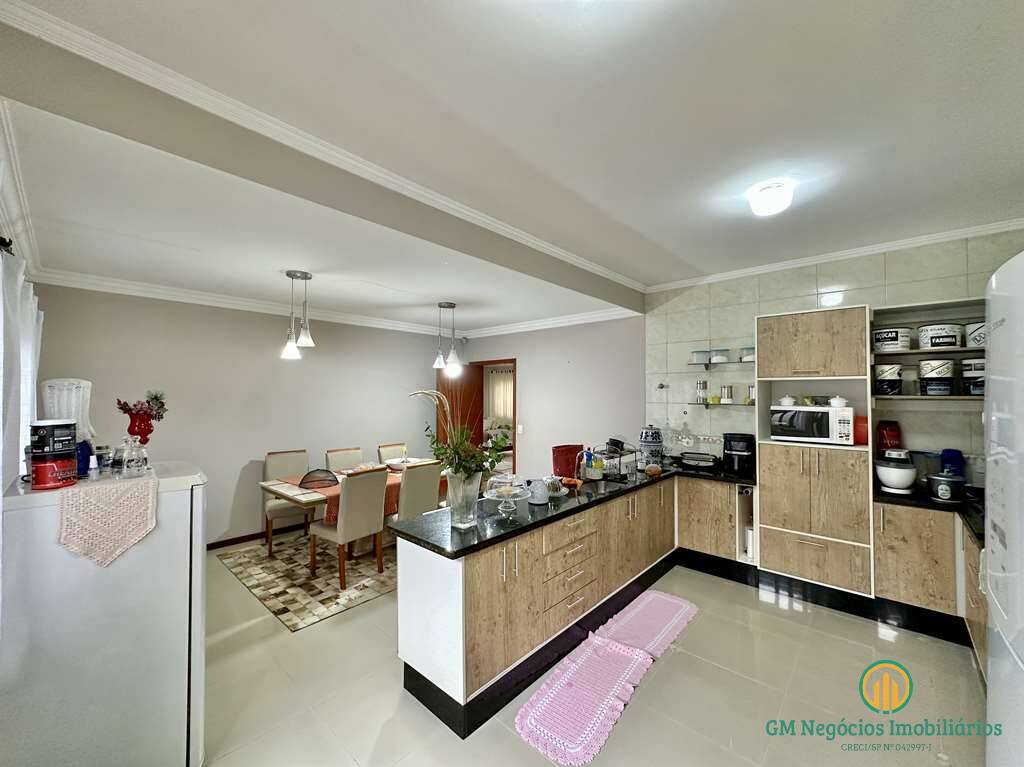 Casa, 3 quartos, 280 m² - Foto 16
