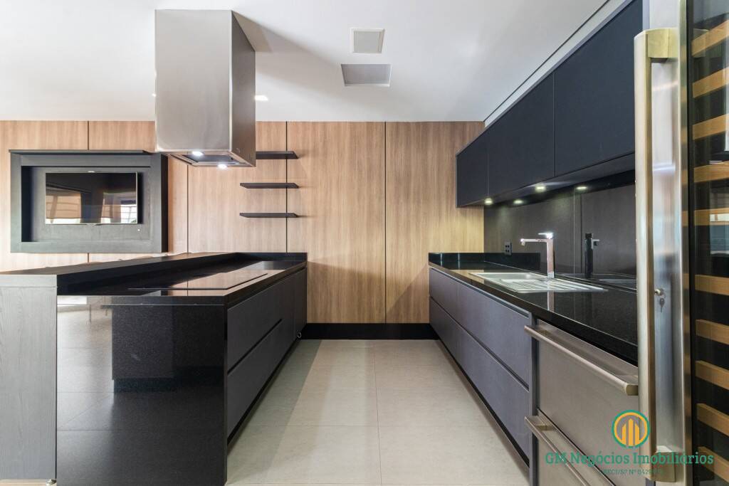 Apartamento, 4 quartos, 505 m² - Foto 1