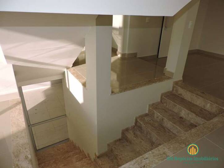 Casa de Condomínio à venda com 3 quartos, 279m² - Foto 5