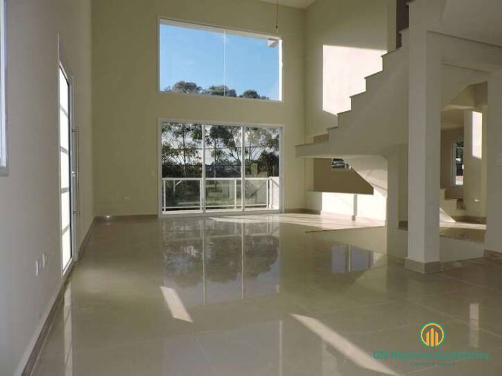 Casa de Condomínio à venda com 3 quartos, 279m² - Foto 1