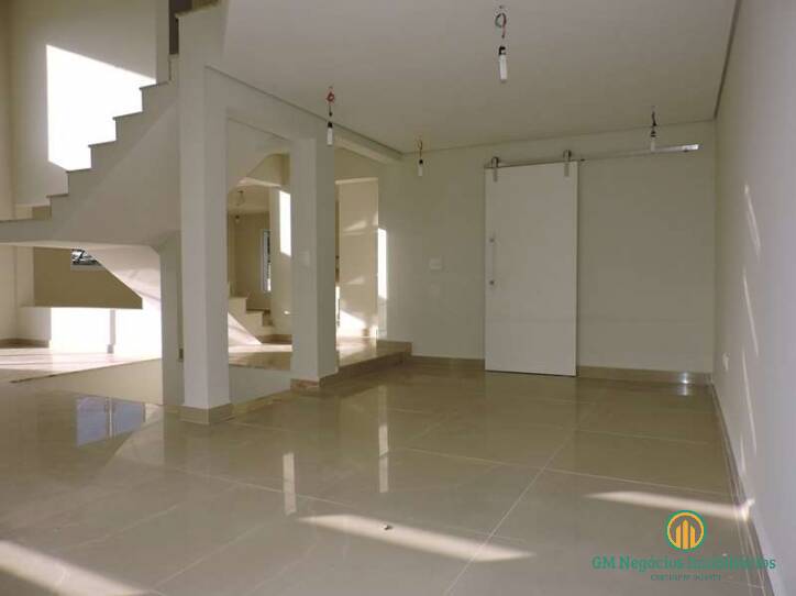 Casa de Condomínio à venda com 3 quartos, 279m² - Foto 3